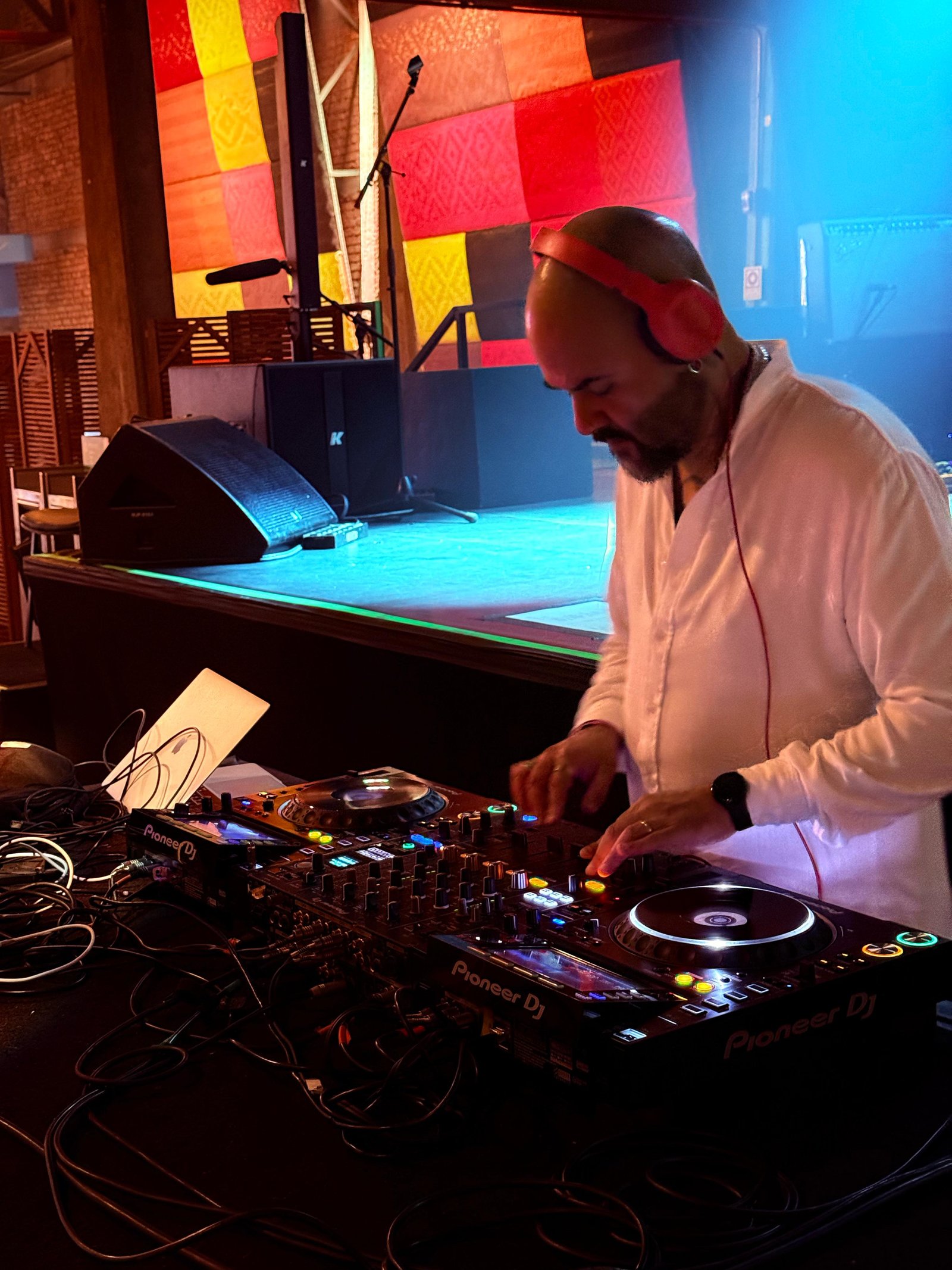 Rodrigo Miranda Performance
